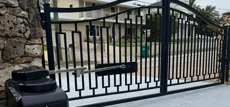 Swing Gate Opener with Keypad Greenfield