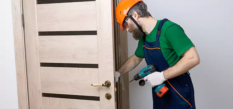 Replace Internal Door Handle with Lock Greenfield